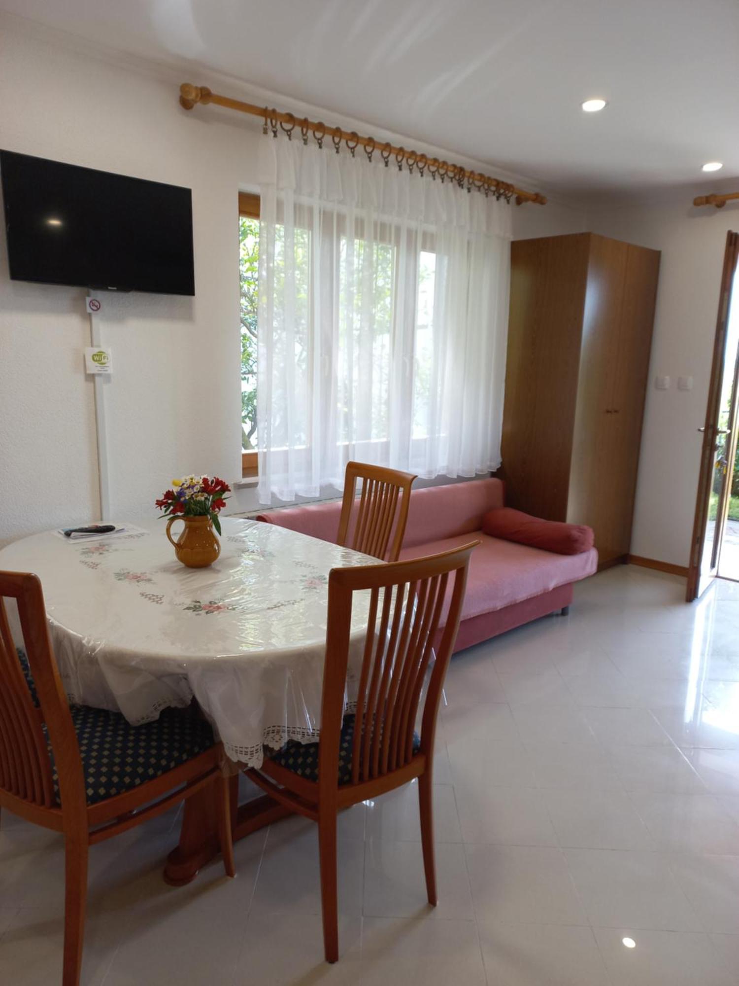 Apartments & Rooms Karmen Порторож Экстерьер фото