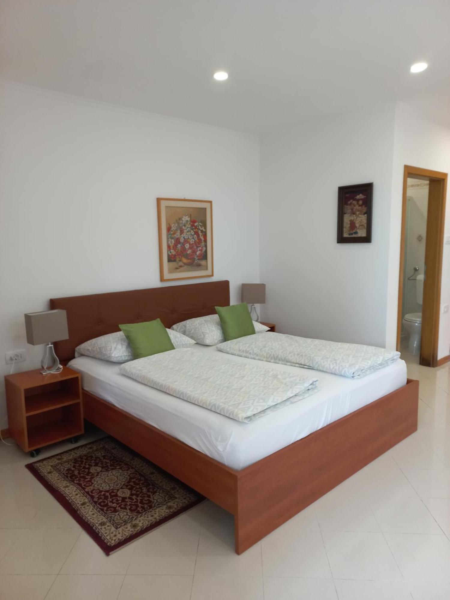 Apartments & Rooms Karmen Порторож Экстерьер фото