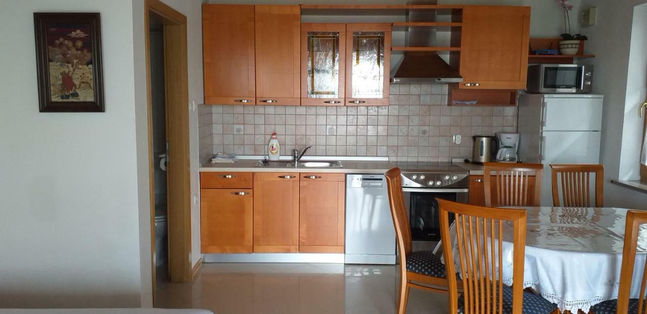 Apartments & Rooms Karmen Порторож Экстерьер фото